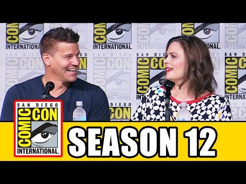 BONES Season 12 Comic Con Panel (Part 1) Emily Deschanel, David Boreanaz, TJ Thyne, Michaela Conlin - UCS5C4dC1Vc3EzgeDO-Wu3Mg