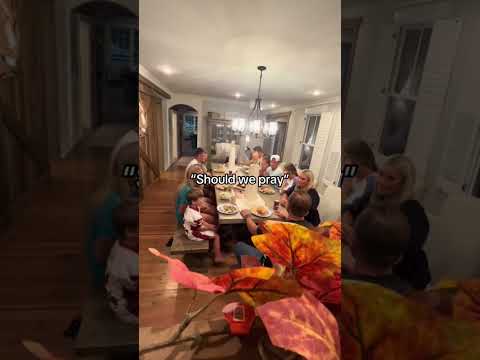 Her Family Pranked Her Boyfriend At Dinner (@farrahreese04)