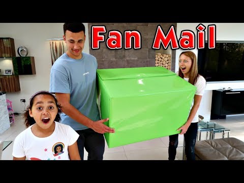 Giant Surprise Toy Box! Presents From My Fans! - UC6sSkkemzPjmrzS0Y0V_2zw