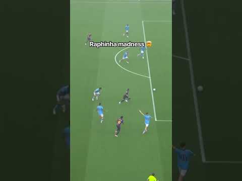 Raphinha sits down two!