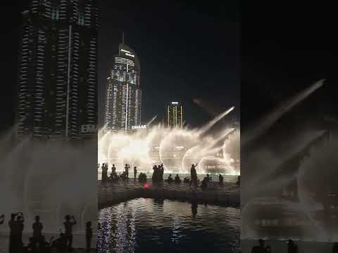Burj Khalifa Water Fountain Show Night | Dubai Lifestyle Vlog