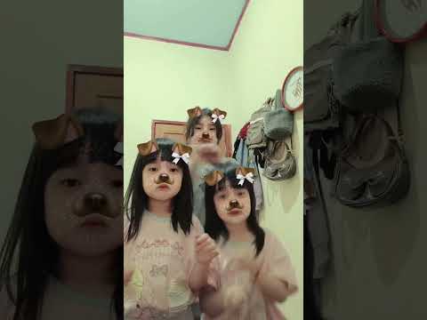 Kira kira KEMBAR atau ADIK KAKAK🥰#shortsviral #yenyencute