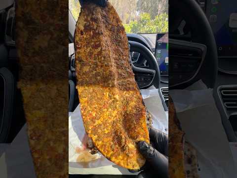 Lahmacun Asmr. karaçizmeli lahmacun ve etli pide Seyhan Adana. #reklam