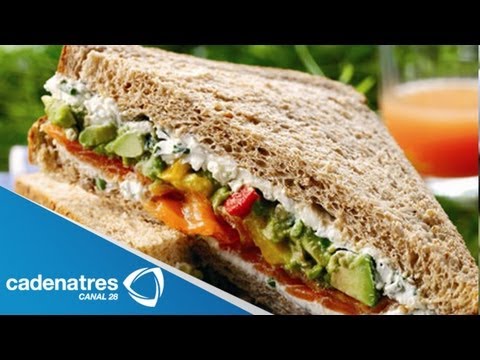 Sándwich de Aguacate con Espinacas / Receta de comida sana - UClIHawzMOBFQc1QZu2XYuoQ