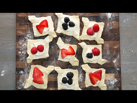 Fruit And Cream Cheese Breakfast Pastries