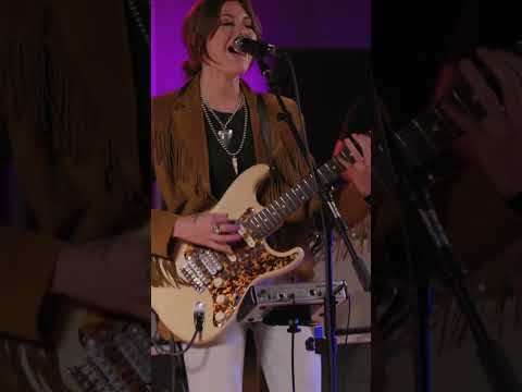 Larkin Poe performs 