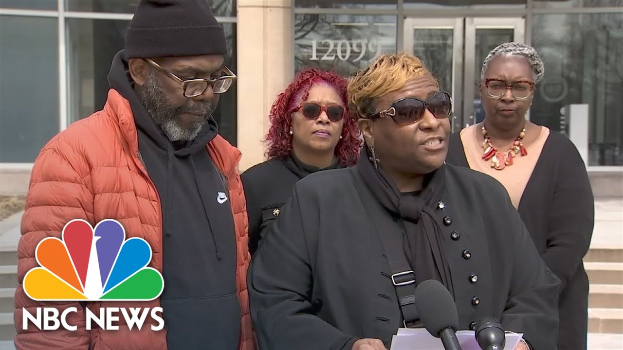 Family of unarmed Virginia man shot by police demands justice
