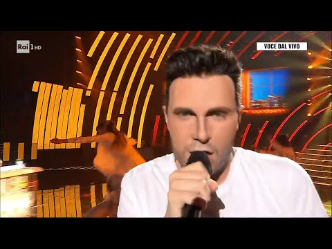 Lorenzo Licitra - "Adam Levine" canta "This love" - Tale e Quale Show 13/10/2023