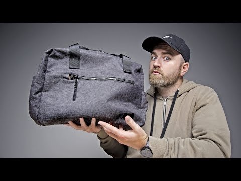 What's In My Gadget Bag Right Now? - UCsTcErHg8oDvUnTzoqsYeNw