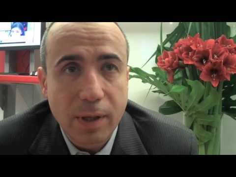 Yuri Milner, DST, Talks About Facebook & Zynga Investments - UCCjyq_K1Xwfg8Lndy7lKMpA