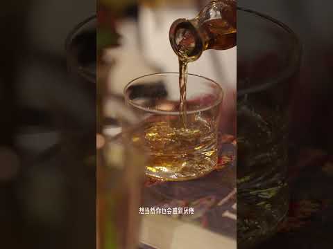 【坠落前的窥视𝟝】渡野拾光 | 媒体人•青岛𝑻𝑨说“「想爱与能爱从没有关联」——人类永远困在“意愿”与“能力”的鸿沟之间，如同我们渴望星空却受制于重力” #杨格 #应验 𝟭𝟭.𝟭𝟱零点上线