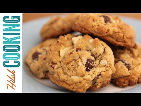 How to Make Oatmeal Chocolate Chip Cookies |  Hilah Cooking