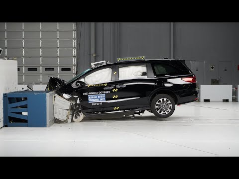 2023 Honda Odyssey updated moderate overlap IIHS crash test