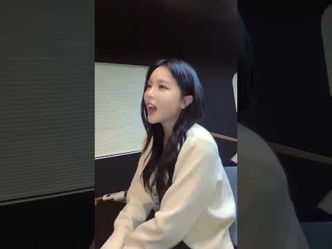 신곡 스포!!!!!) 라이브 중간에 음악 끊어진 홍진영 반응?| 홍진영 HONGJINYOUNG SSAMBAHONG