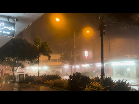 Strong wind and heavy rain lash eastern Australia | AFP