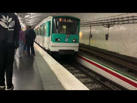 Trains & Metro In Paris