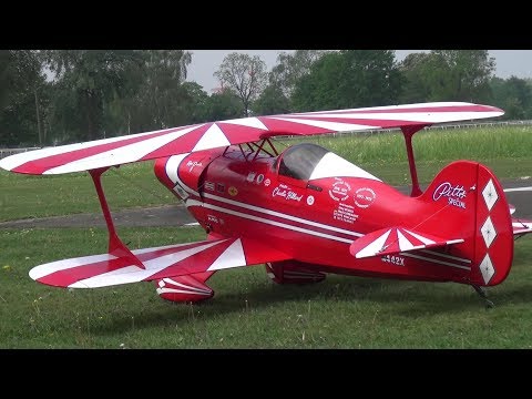 Pitts Special RC Airplane Aerobatics with smoke Oldtimermeeting 2018 - UCTLEcIaYJEbUEzQc3-ZvruQ