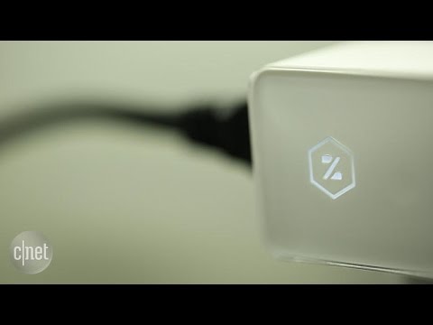 Zuli's plug makes you the lightswitch - UCOmcA3f_RrH6b9NmcNa4tdg