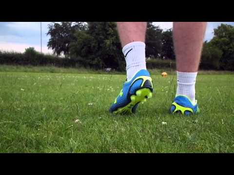 Under Armour Clutchfit Force | Playtest & Review - Footy-Boots.com - UCOZf75QEfCepSOqC2Odx4_A