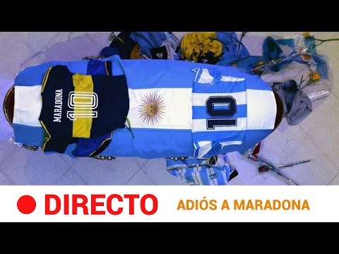 EN DIRECTO 🔴 La capilla ardiente de MARADONA se instala en la CASA ROSADA | RTVE Noticias