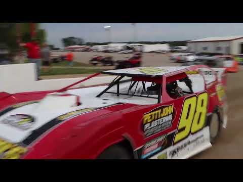 Wells LM Champ - dirt track racing video image