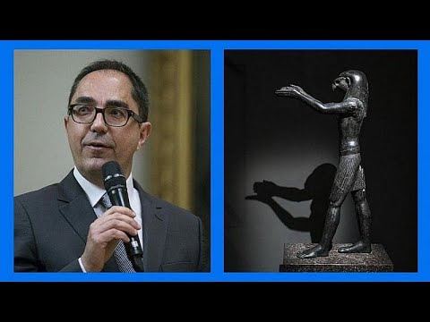 Ókori egyiptomi műkincseken nyerészkedhetett a Louvre volt igazgatója