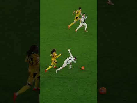 He’s a BALLER. 🥵 #soccer #skills #football