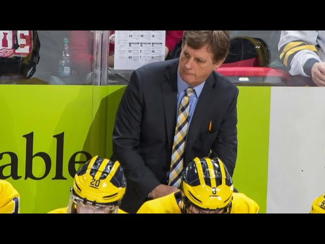 Michigan Hockey Coach Resigns After Poor Season