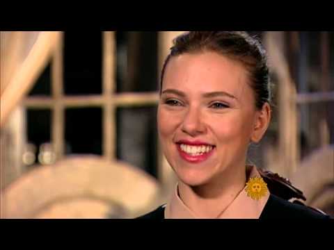 Q&A with Scarlett Johansson - UC8p1vwvWtl6T73JiExfWs1g