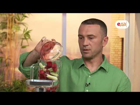 Клубничный гаспачо и брускетта с песто | Дежурный по кухне
