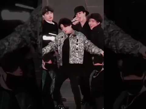 BTS 🥰 jungkook Hot edit 🥵🔥 #bts #btasarmy #viralvideo #jungkook #explore #fypviralシ #explorefeed