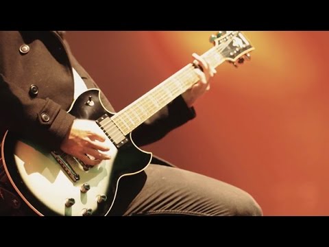 E3 Rivals - Rock Band 4 vs. Guitar Hero Live - UCK-65DO2oOxxMwphl2tYtcw