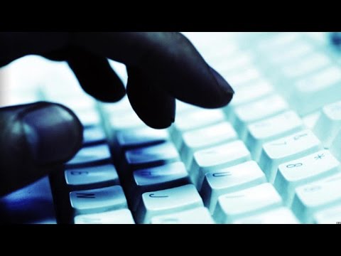 CNET Update - Russian hacker gang steals 1.2B passwords - UCOmcA3f_RrH6b9NmcNa4tdg