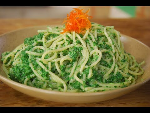 Creamy Spinach Pasta | New Season | Cooksmart | Sanjeev Kapoor Khazana - UCmoX4QULJ9MB00xW4coMiOw