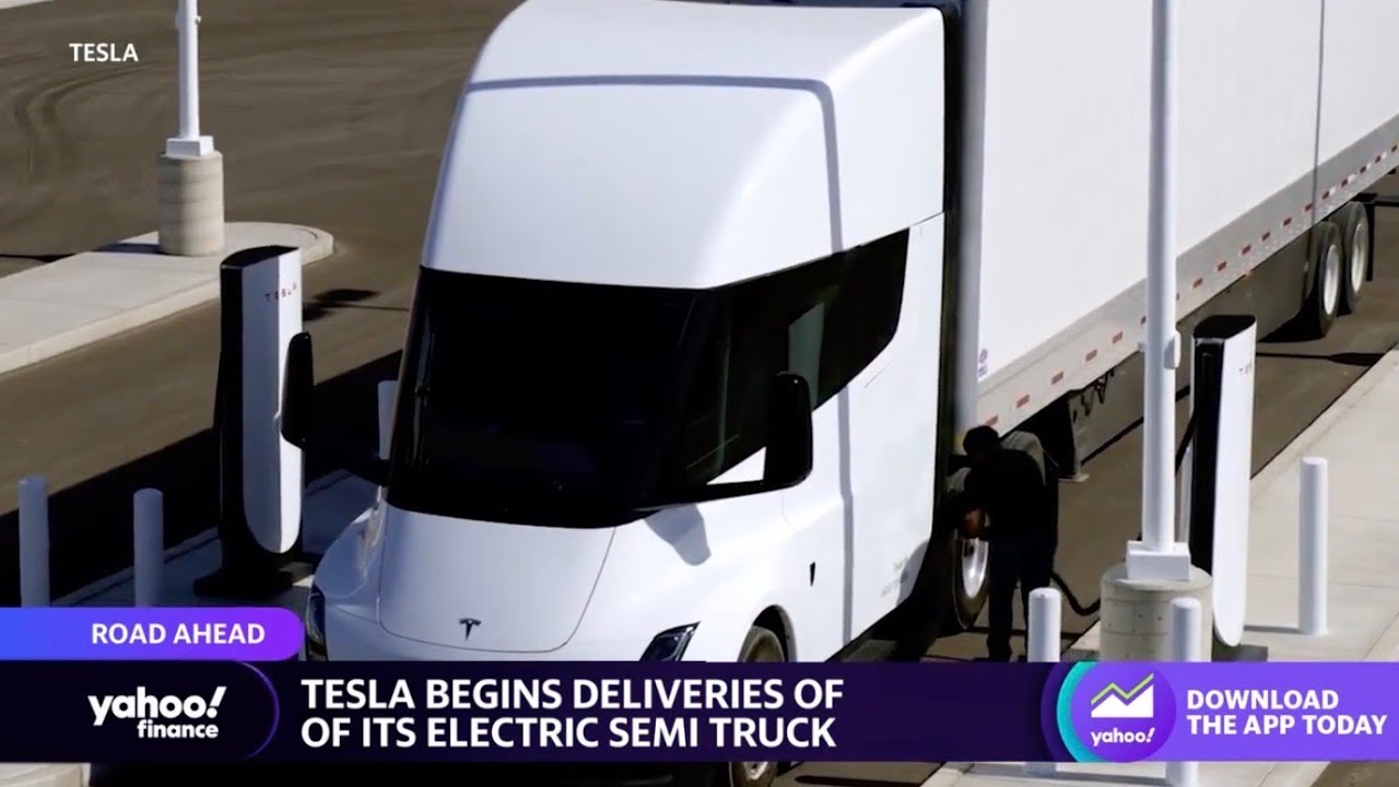 Tesla begins electric Semi deliveries