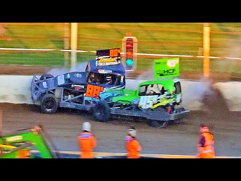 Huntly Speedway - Waikato Stockcar Champs - 14/12/24 - dirt track racing video image