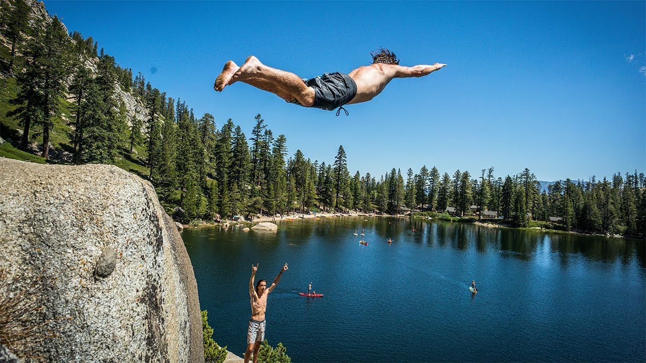 Cliff allen. Клифф джампинг. Go Clif jumping. A big Jump. Big jumping.