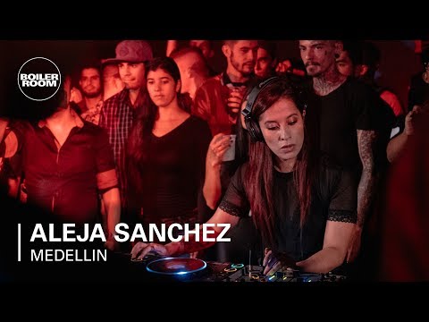 Aleja Sanchez Techno Mix | Boiler Room x Hostelworld: Selina Medellin - UCGBpxWJr9FNOcFYA5GkKrMg