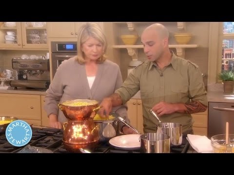 Homemade Moroccan Couscous with Chef Mourad Lahlou - Martha Stewart - UC6JBm9OAkpI6NUBV_NsLxTA