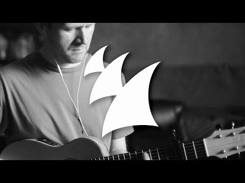 Patrick Baker - Don't Think Twice It's All Right (Official Music Video) - UCGZXYc32ri4D0gSLPf2pZXQ