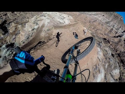 GoPro Awards: Mountain Bike Down Rampage Ridgeline - UCqhnX4jA0A5paNd1v-zEysw