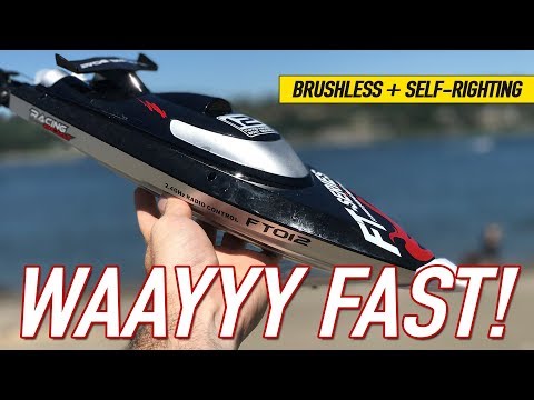 FASTEST Brushless Self Righting RC Boat - FeiLun FT012 RC High Speed Racing Boat Review & Water Test - UCwojJxGQ0SNeVV09mKlnonA