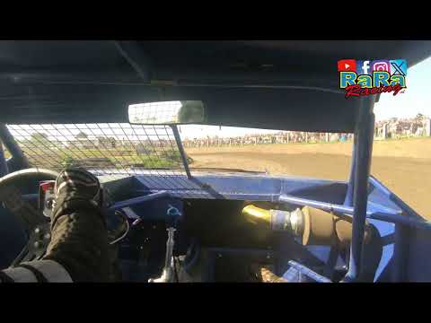 Vrijestandaard FINALE Pinkstermaandag NAC Autocross Kollum 2026 onboard Reinder Roorda - RaRaRacing - dirt track racing video image
