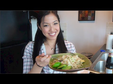 Thai Fried Rice Recipe (Kao Pad) ข้าวผัดปู - Hot Thai Kitchen! - UC27C_HWo-UmKkdWGsRJZ8EA