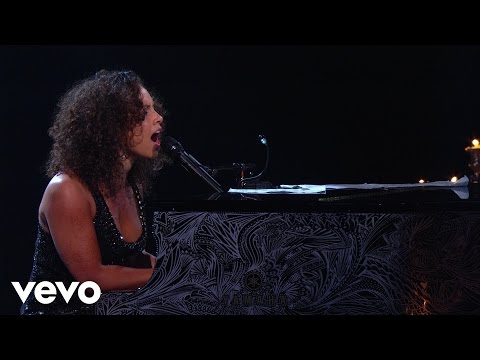 Alicia Keys - Caged Bird (Piano & I: AOL Sessions +1) - UCETZ7r1_8C1DNFDO-7UXwqw
