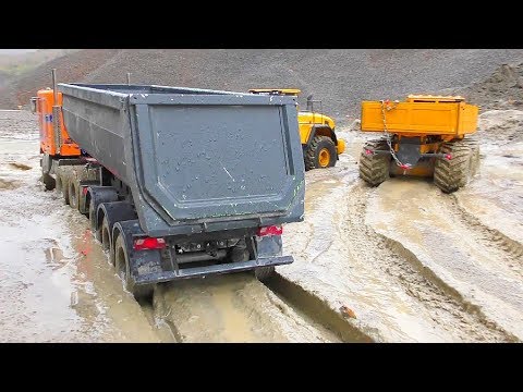 RC Vehicles Work in the Mud! Best R/C Construction Site! RC Trucks Extreme! - UCT4l7A9S4ziruX6Y8cVQRMw