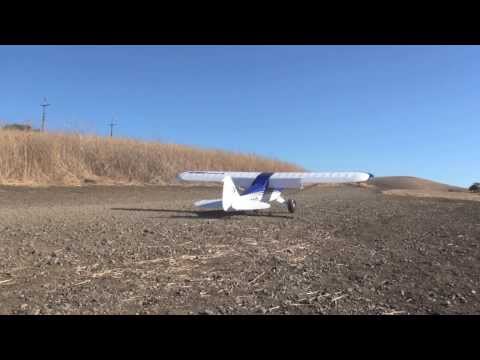 E-flite Carbon-Z Cub flight - UCKqpeIILaupg-SvrIstn-yA