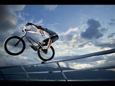 Trials Biking Through a Cargo Port w/ Kenny Belaey - UCblfuW_4rakIf2h6aqANefA