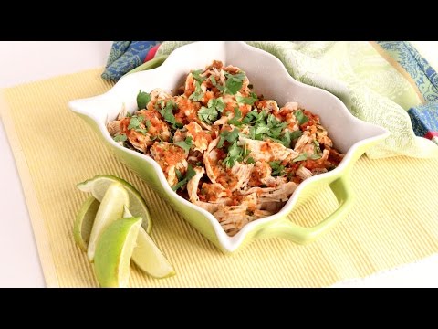 Salsa Poached Chicken | Episode 1046 - UCNbngWUqL2eqRw12yAwcICg