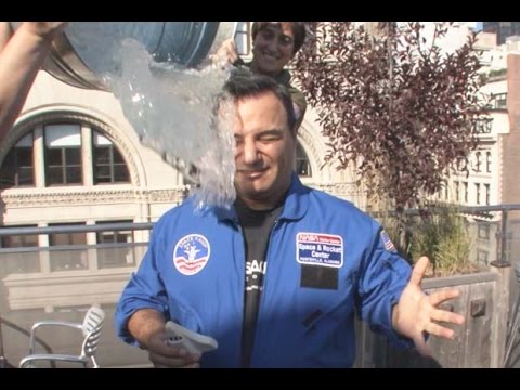 Space.com's Tariq Malik Completes ALS Ice Bucket Challenge | Video - UCVTomc35agH1SM6kCKzwW_g